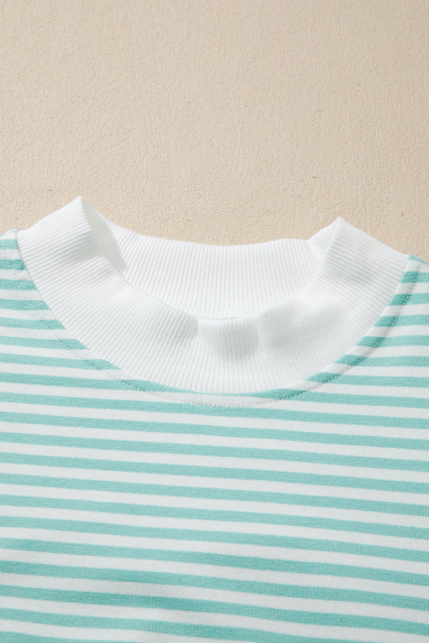 Sky Blue Stripe Cuffed Sleeve Contrast Mock Neck Tee Casual 2pcs Short Set
