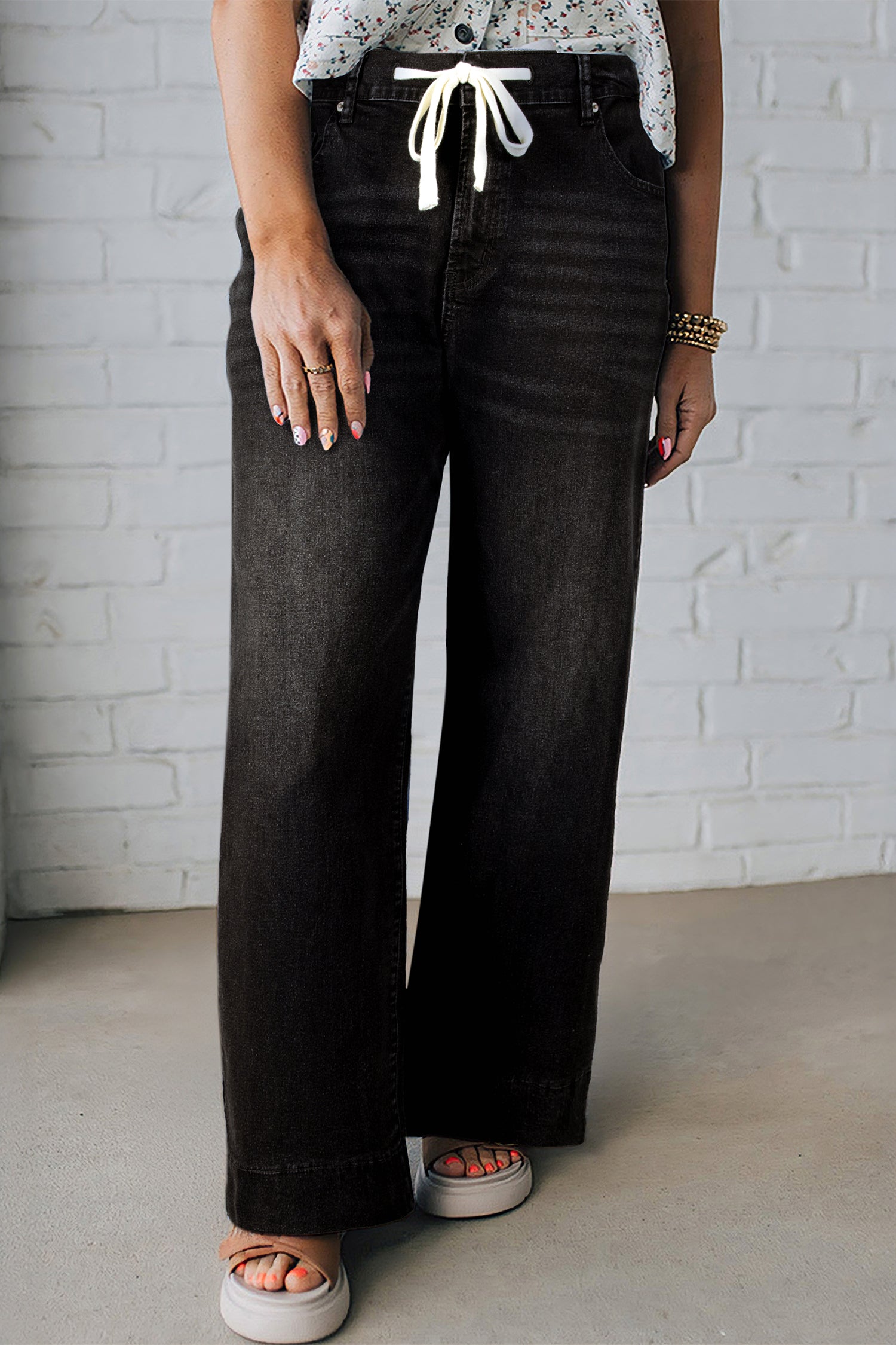 Black Acid Wash Contrast Lace-up Plus Size Jeans