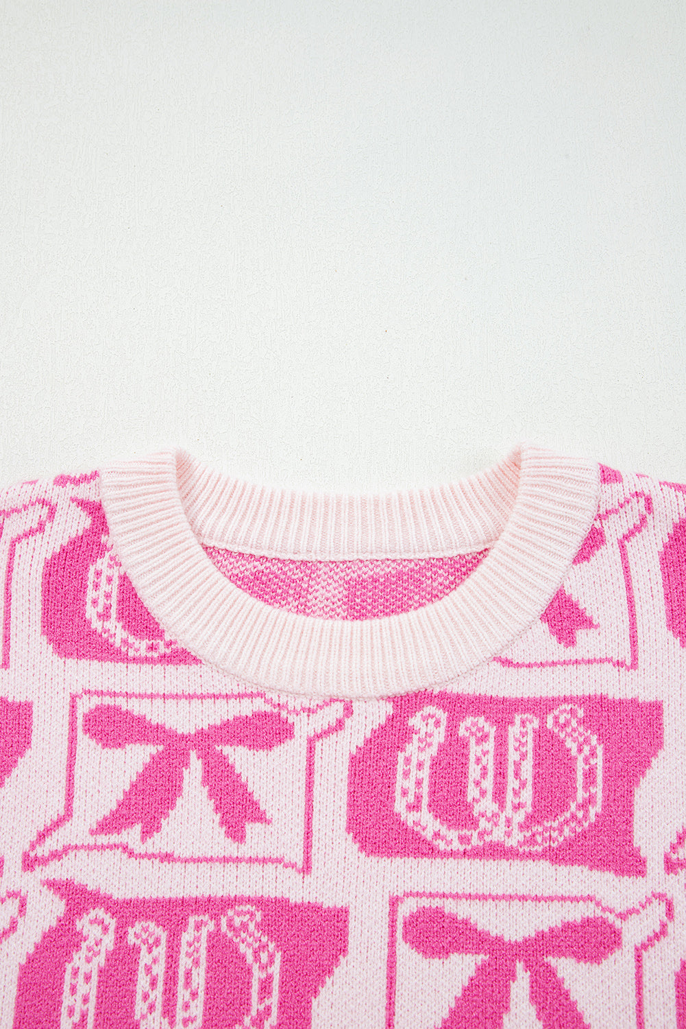 Pink Bows & Horseshoes Pattern Western Fashion Print Sweater