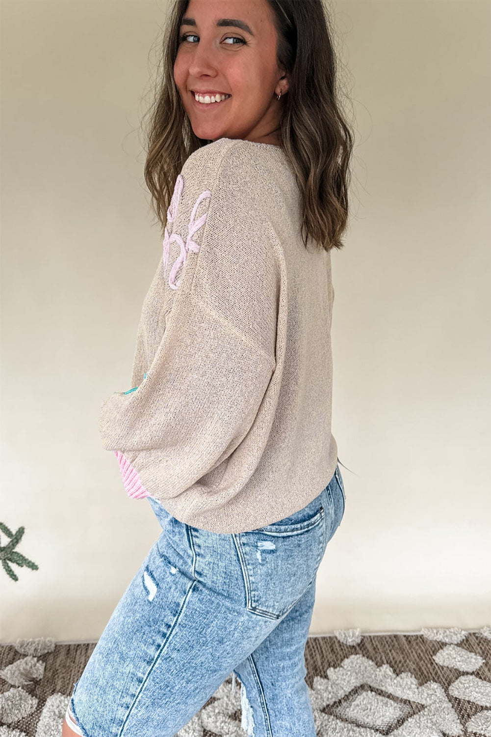 Jet Stream Contrast Flower Detail Colorblock Cuffed Loose Sweater