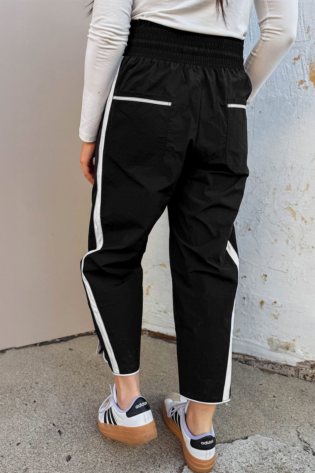 Bright Green Contrast Striped Smocked Waist Drawstring Cropped Casual Pants