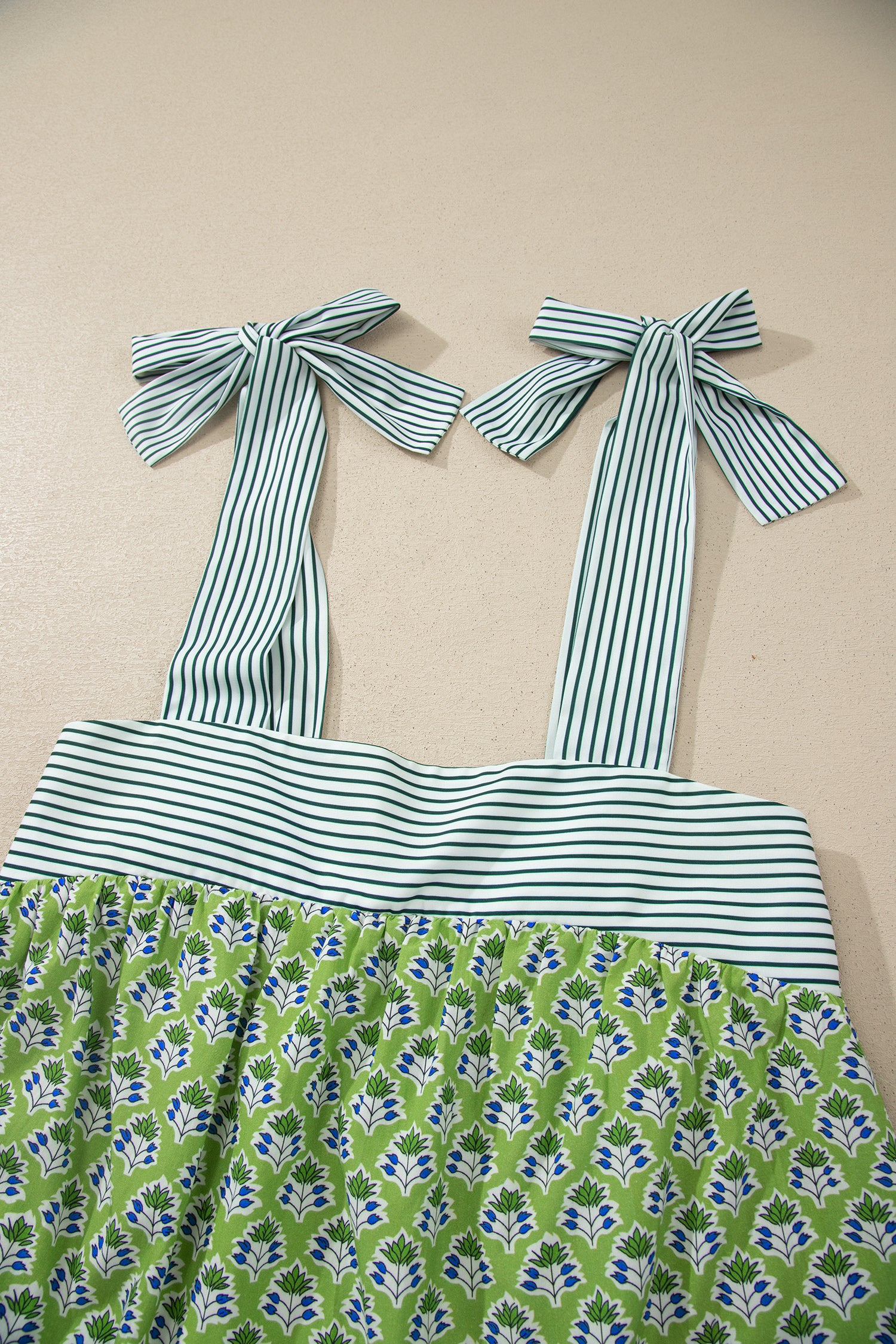 Green Fashion Printed Knot Straps Babydoll Tank Top