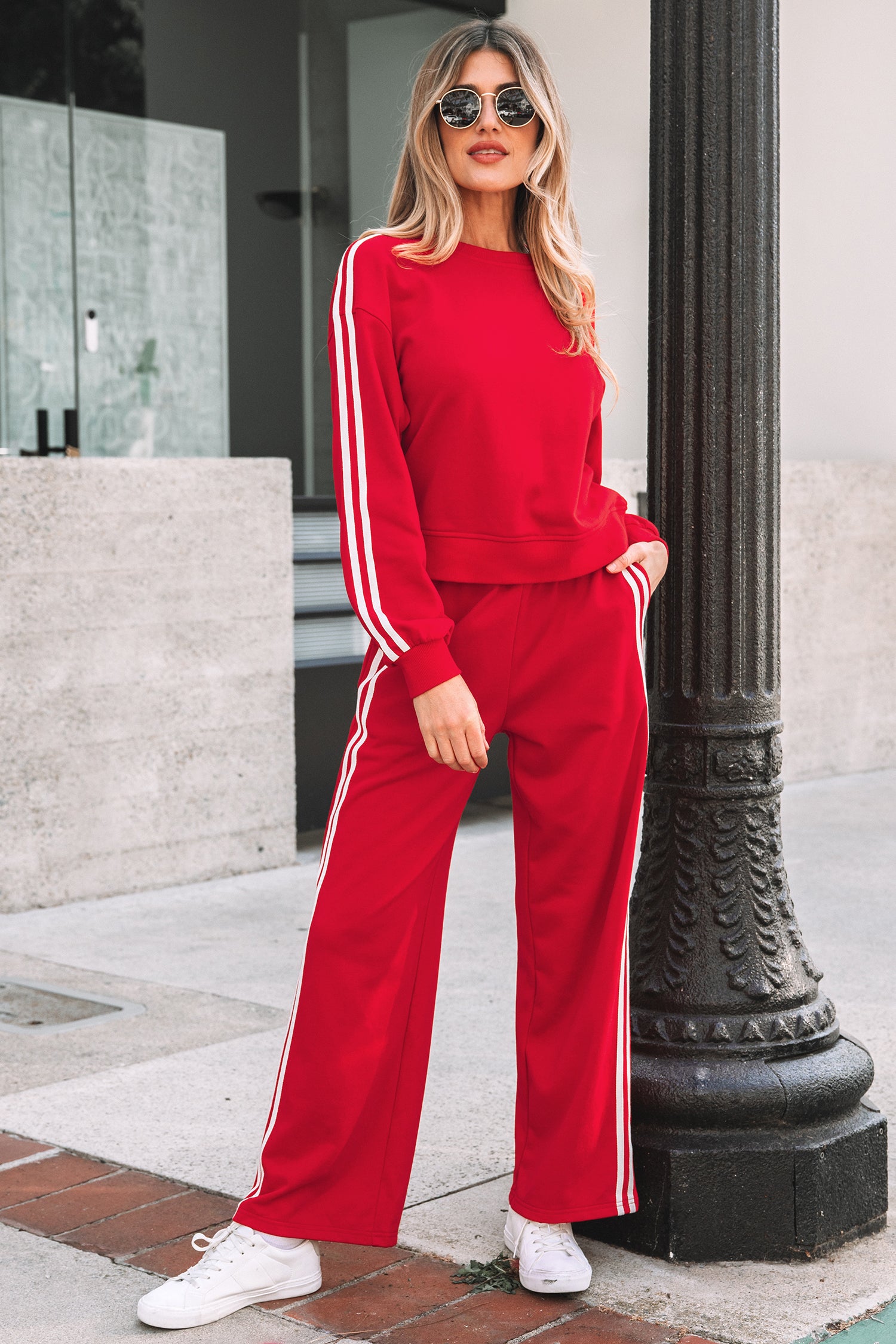 Black Varsity Striped Detail Crewneck Pullover Elastic Sweatpants 2pcs Outfit