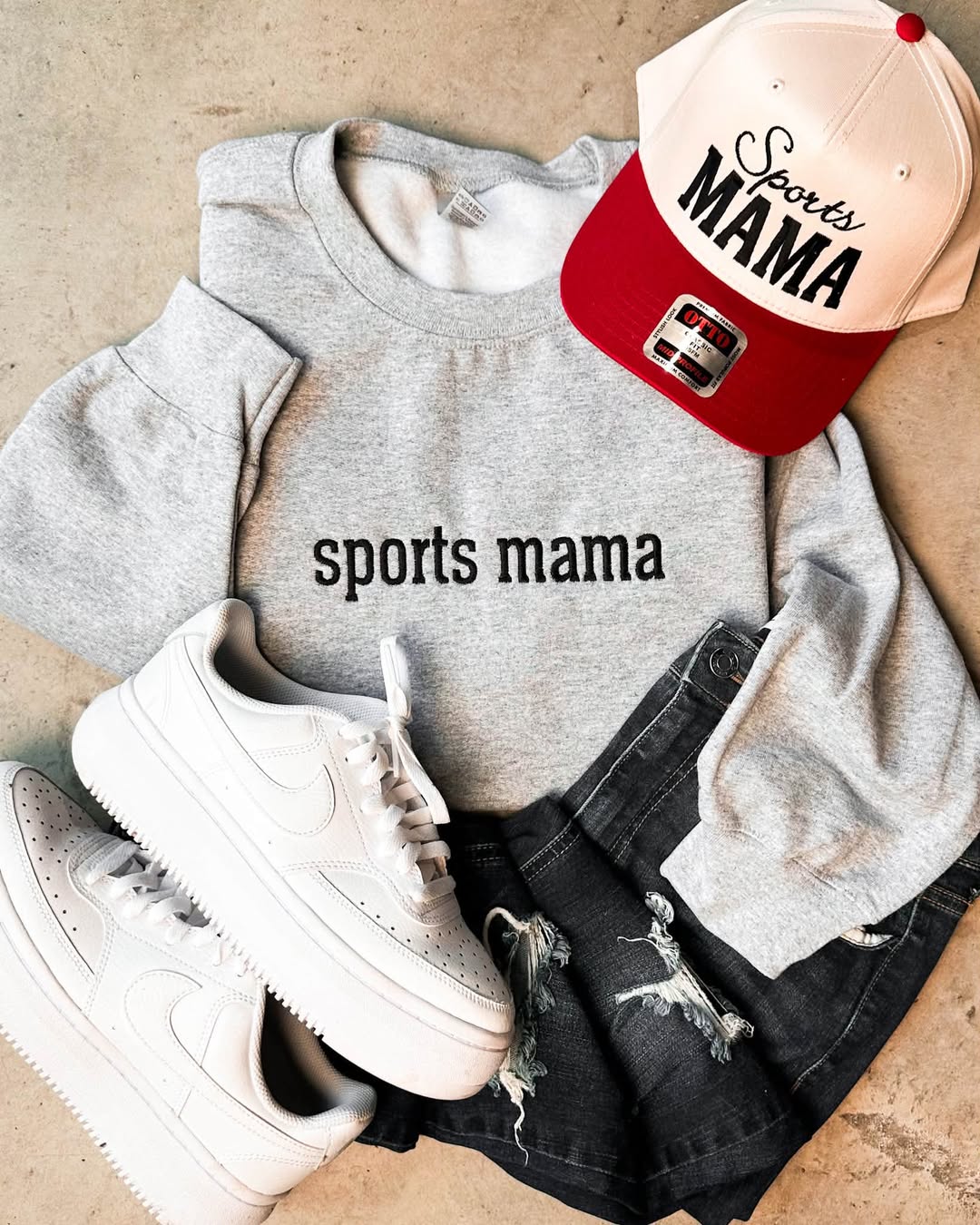 Sports Mama graphic sweatshirt