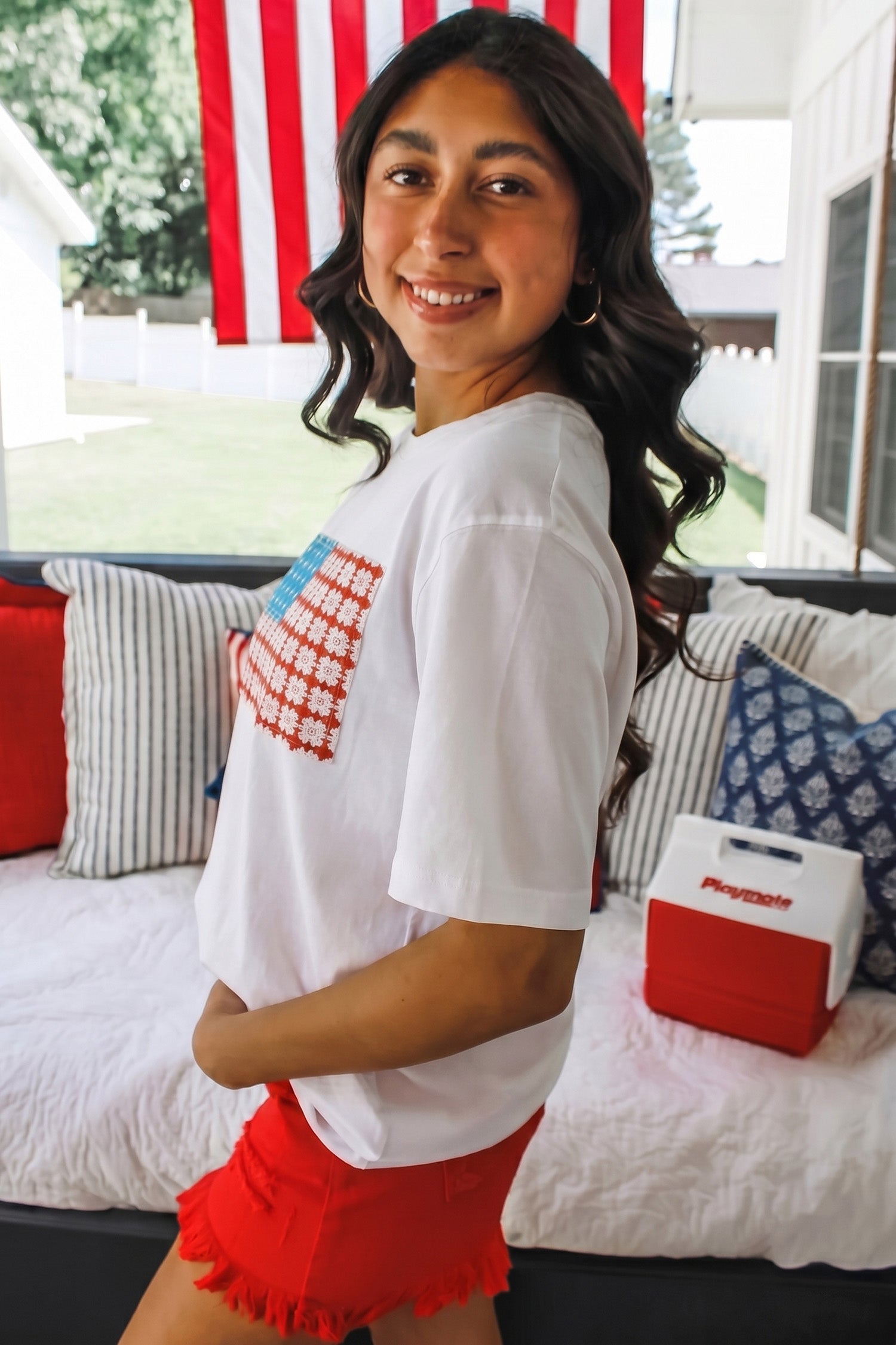 White Fancy Embroidered Patch Flag Casual T Shirt