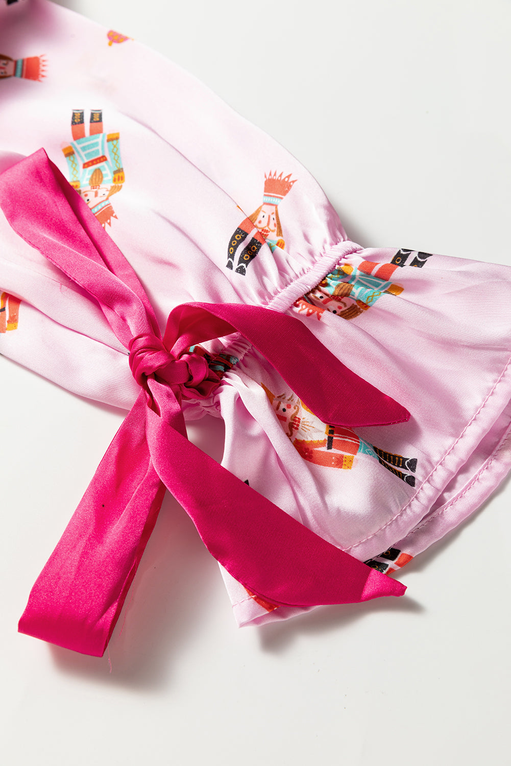 Pink Nutcracker Print Contrast Trim Tied up Bow Silky 2pcs Pajama Set