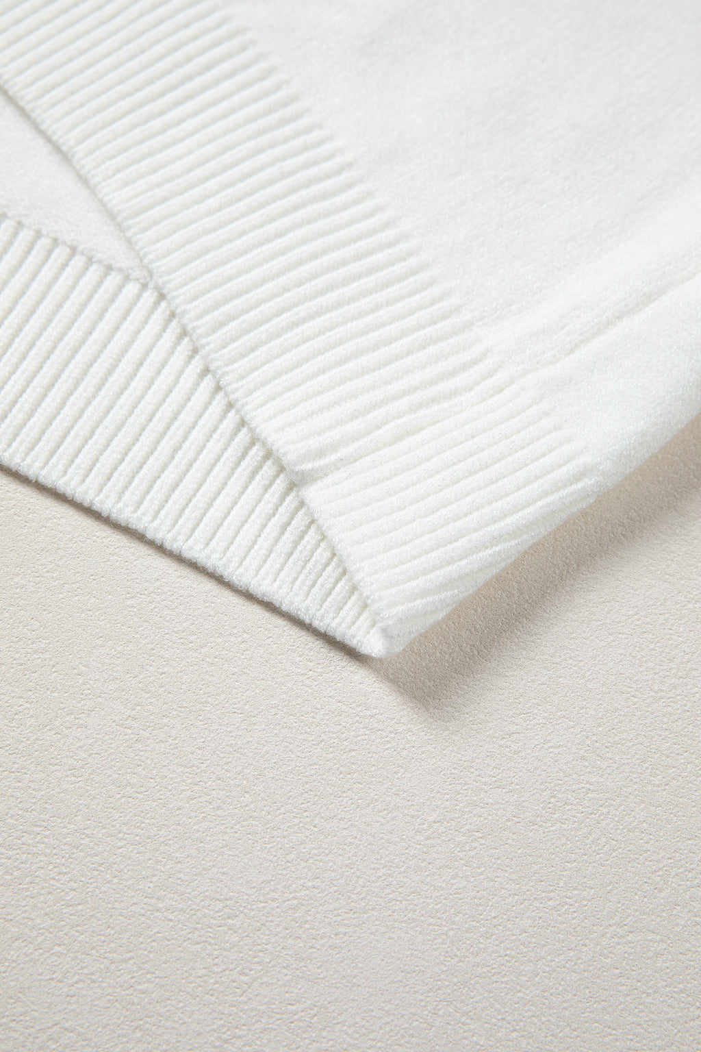 White Corded Horseshoes Ribbed Trim Mock Neck Short Sleeve Sweater