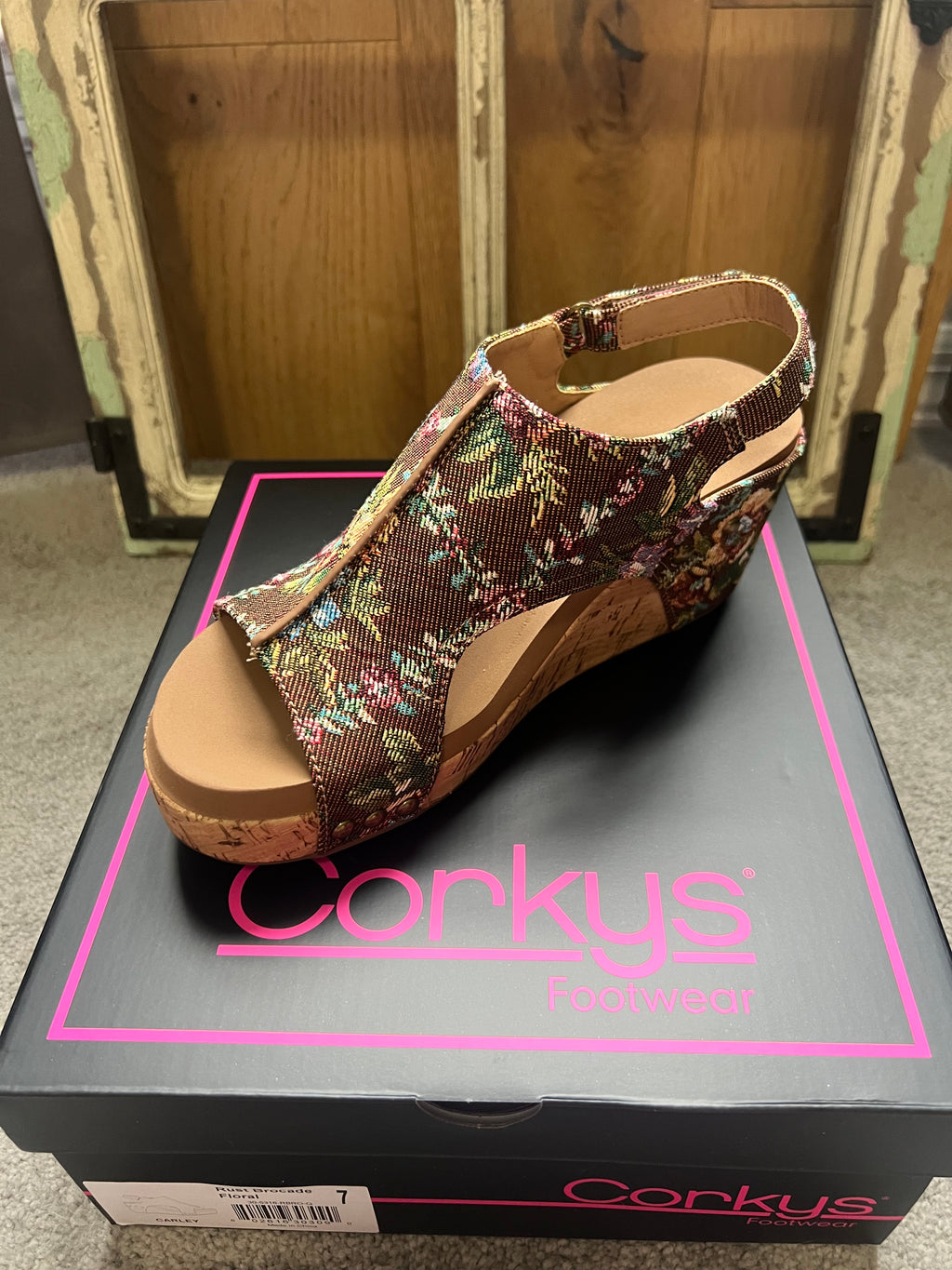 CORKY CARLY RUST BROCADE FLORAL