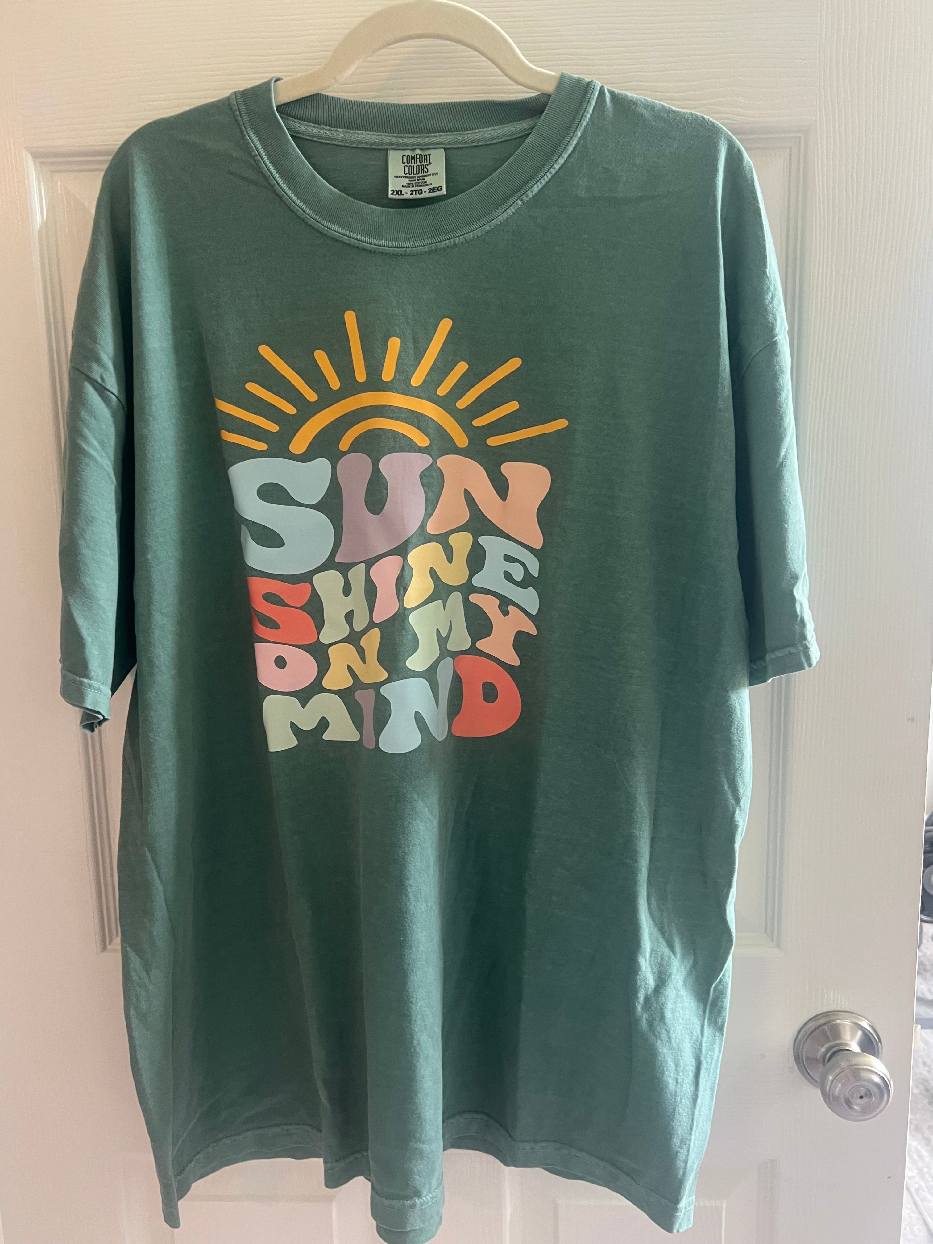 Sunshine on my mind graphic tee