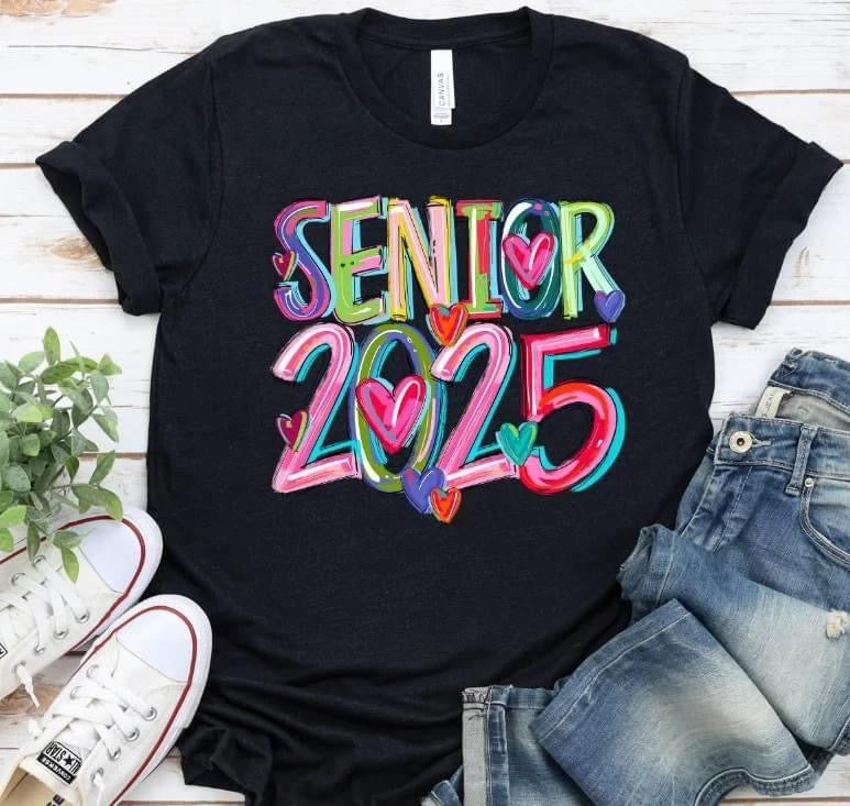 Senior 2025 graphic tee