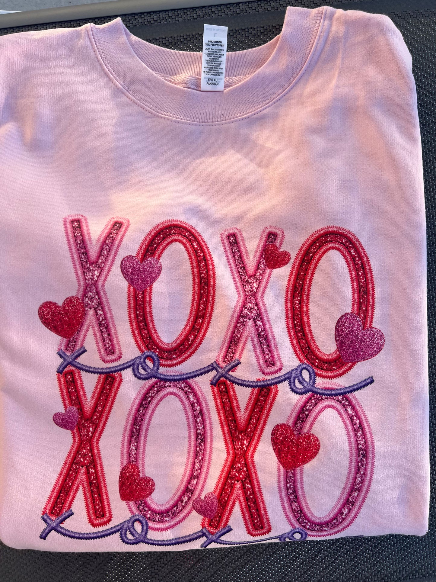 XOXO Valentines graphic tee