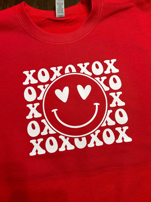 XOXO smiley Valentines graphic sweatshirt