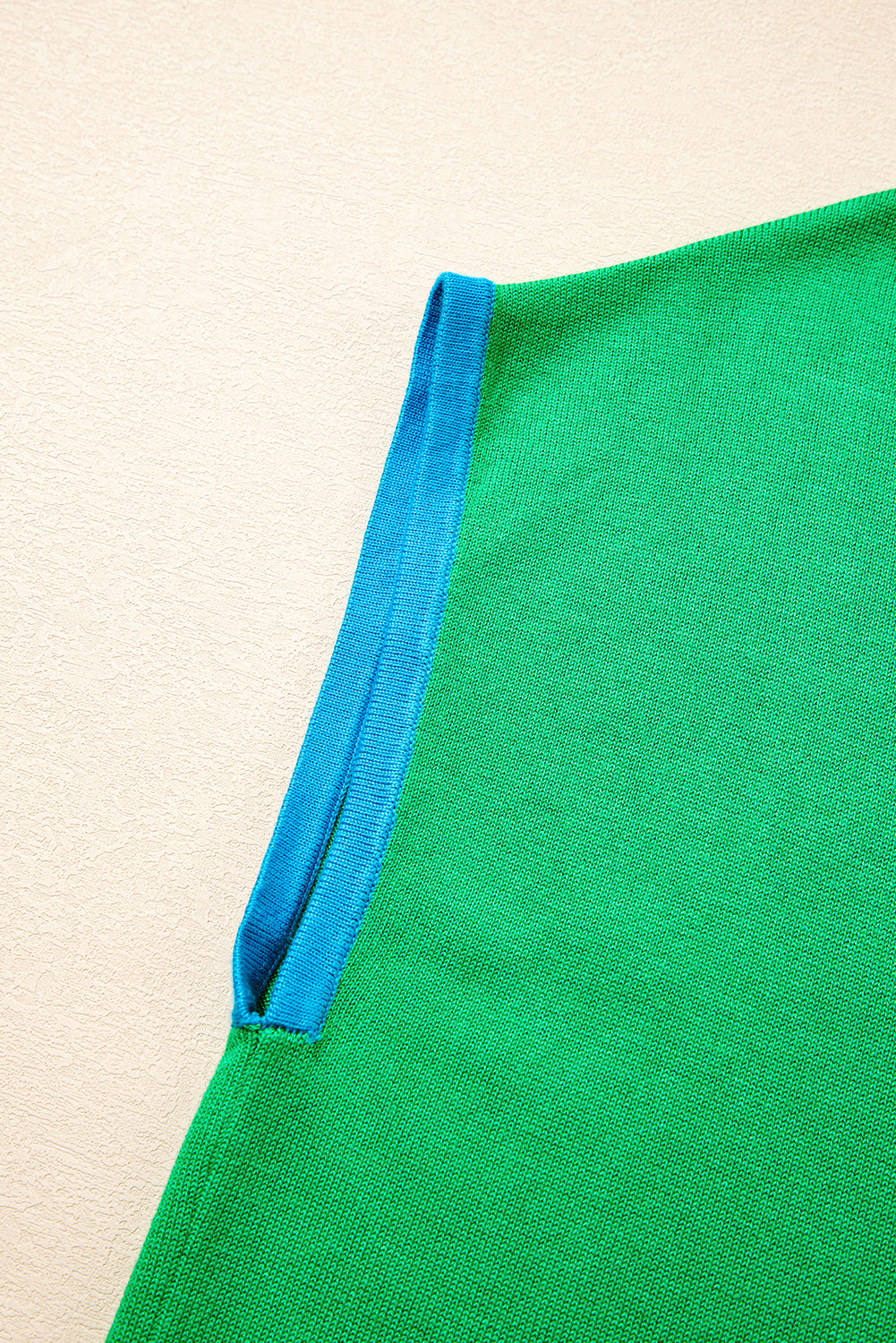 Green Contrast Trim Round Neck Short Sleeve Loose Knit Sweater