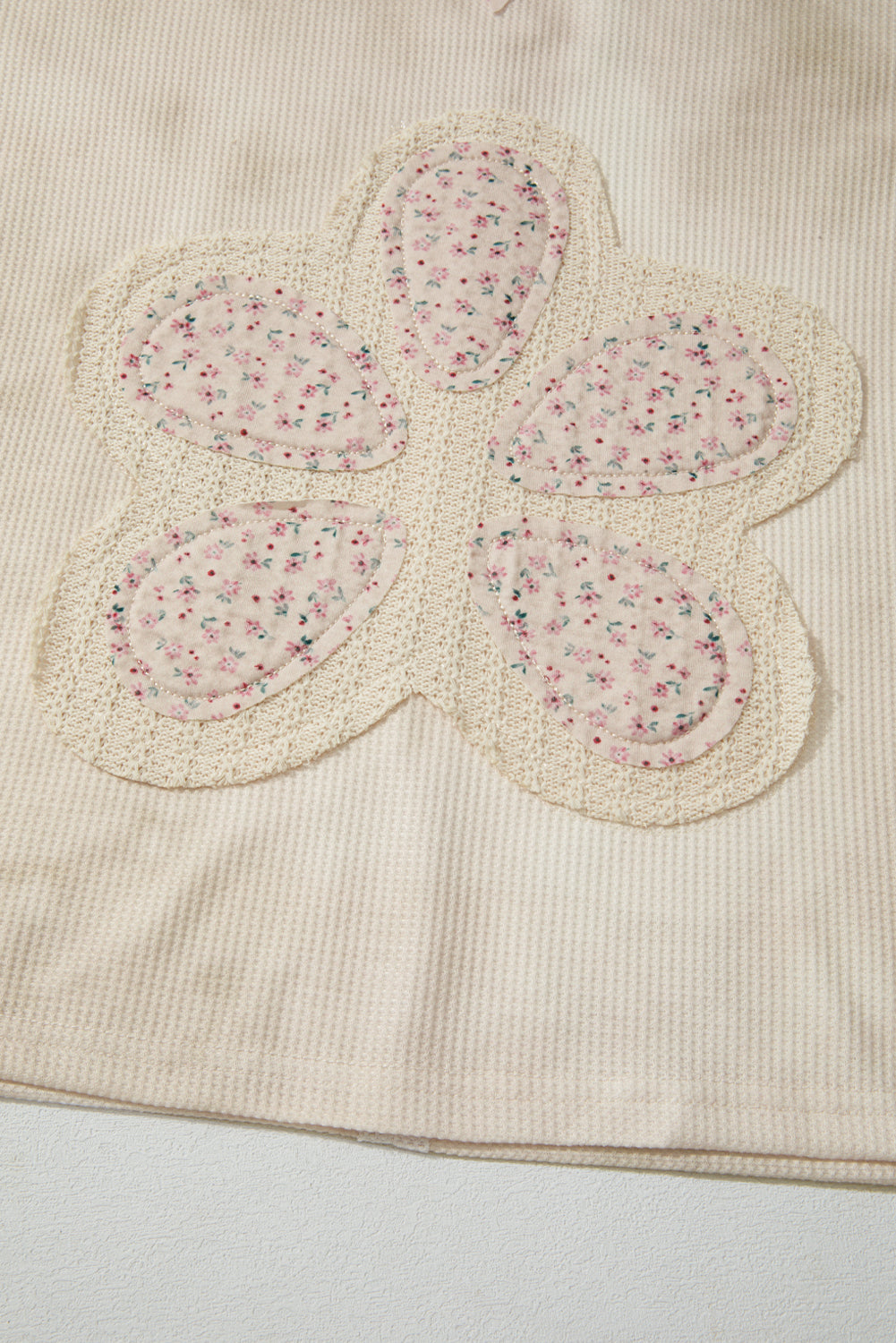 Pink Floral Patched Waffle Textured Colorblock V Neck Casual Hooded Top