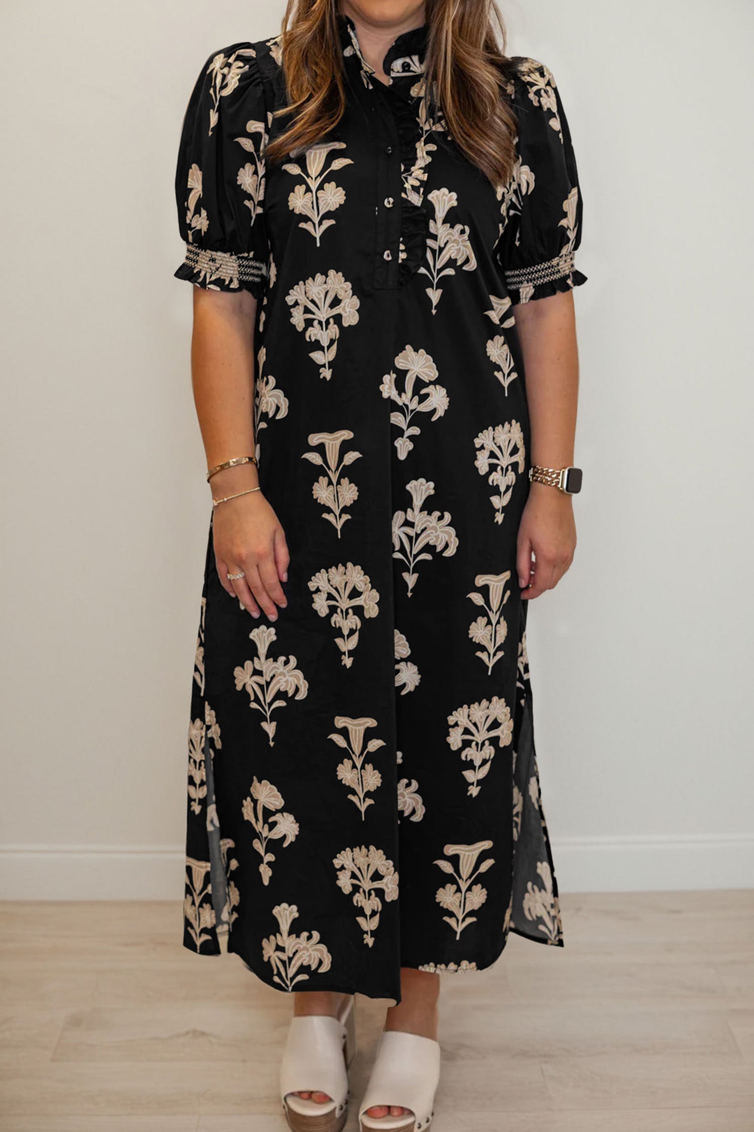 Black Floral Print Frilled Collar Short Puff Sleeve Plus Size Maxi Dress
