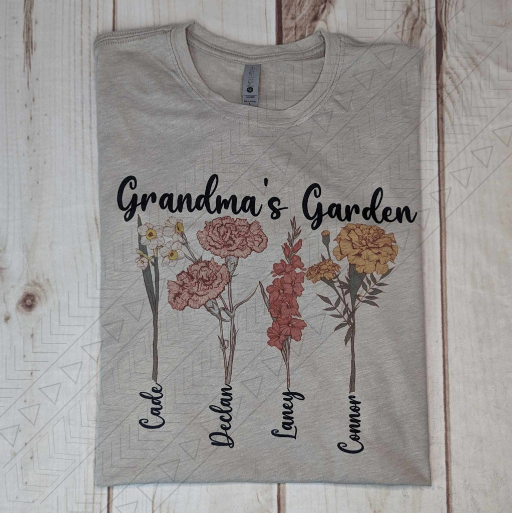 Vintage Mama's Garden  Name Tee *row*