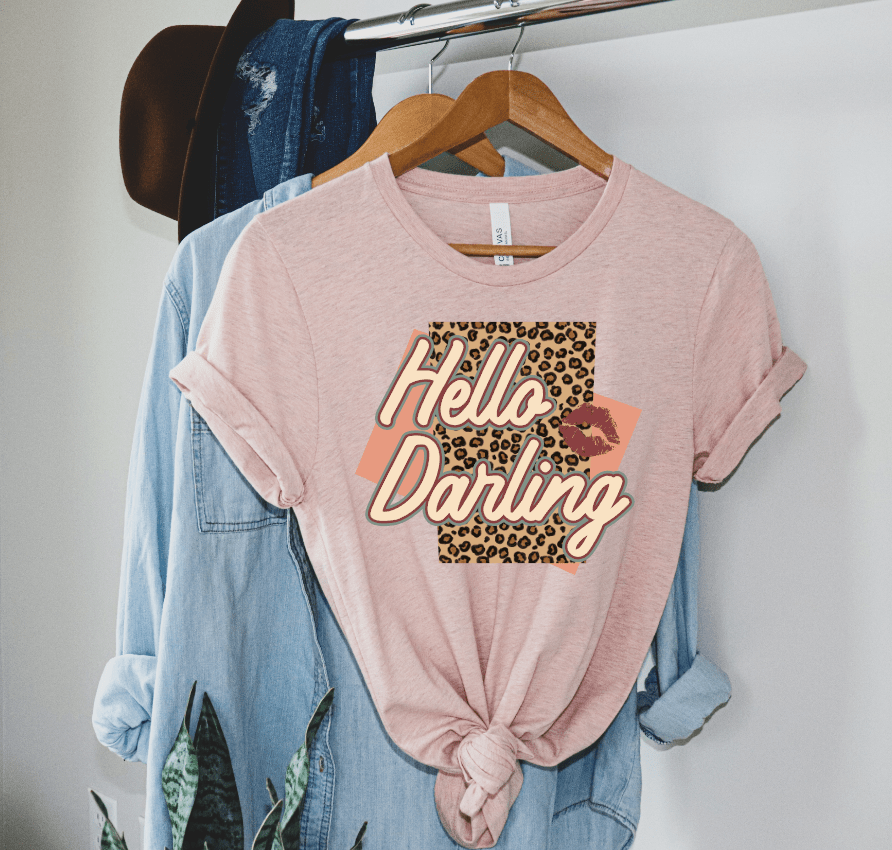 Hello Darling graphic tee