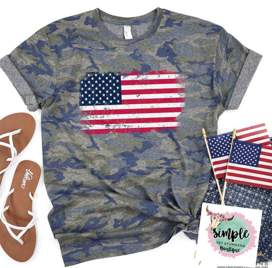 Camo flag graphic tee