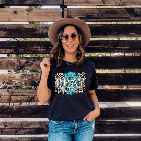 Pray everyday turquoise & leopard graphic tee